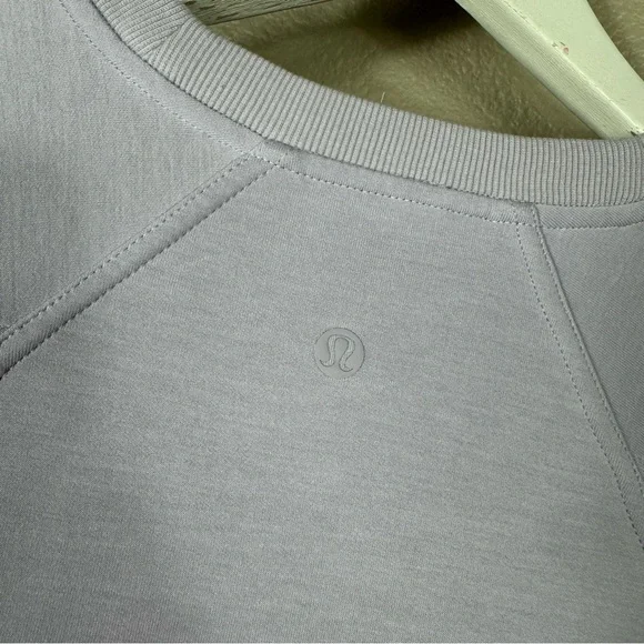 Lululemon Softstreme Ribbed-Hem Pullover Faint Lavender size 2 B - Picture 10 of 13